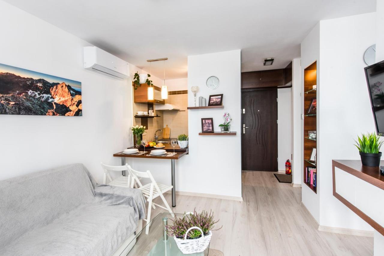 Alma Apartments Grzybowska 바르샤바 외부 사진